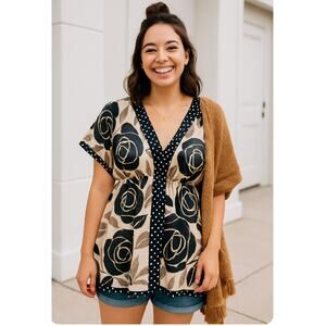 Vertigo Satin Floral V Neck Short Sleeve Sexy NEW Office Blouse Top Work Large